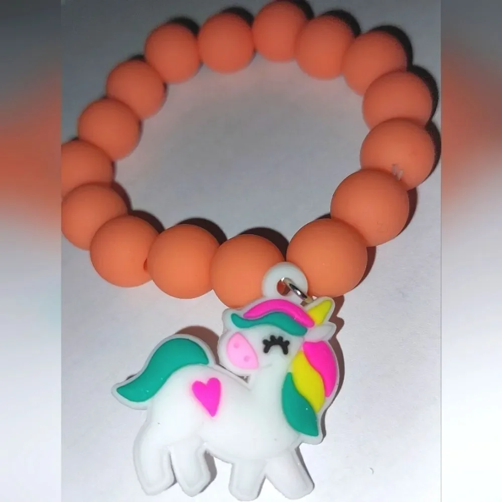 Kids Orange Super Cute Girls Beaded Bracelet - Picture 3 of 6